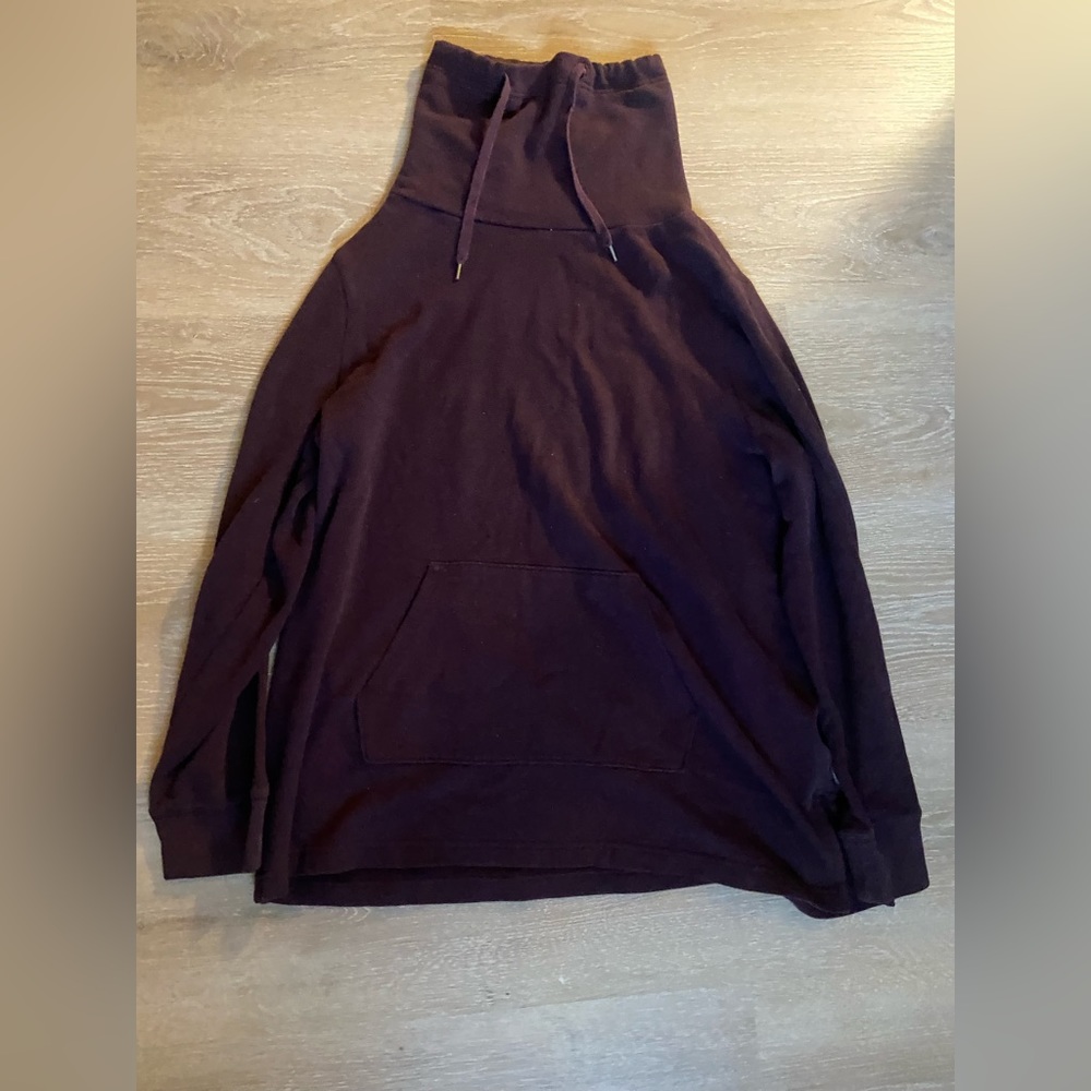 Gap turtle neck purple hoodie!